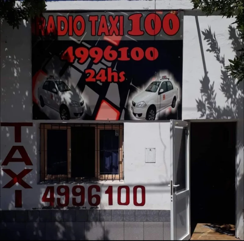 Radio Taxi 100